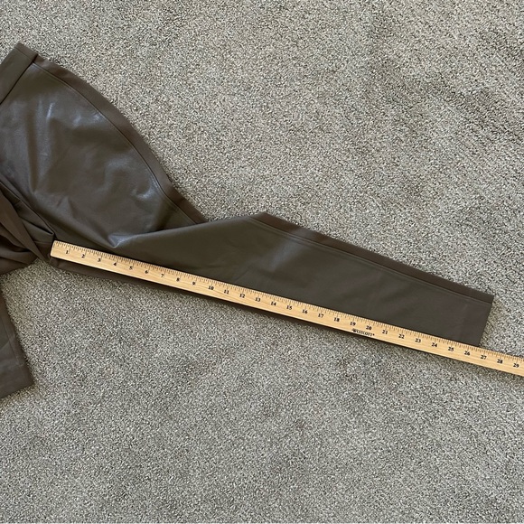 Chico’s‎ Faux Leather-Front Ponte Leggings Size US 4 Champignon Pull On Skinny - Picture 8 of 10